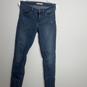 Levi's Women's Dark Blue Skinny Jeans B